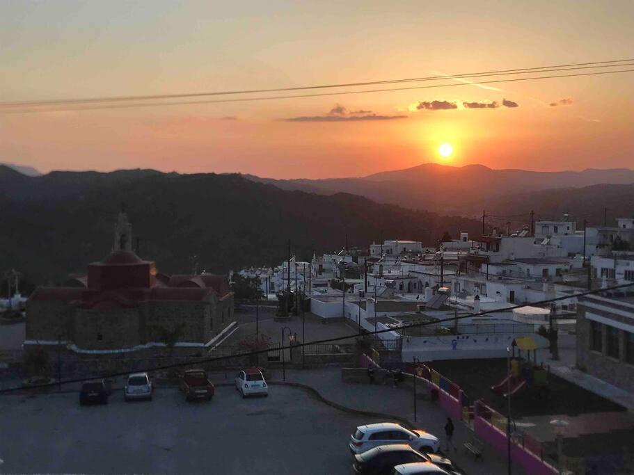 Philoxenia House In Asklipio Holiday home *